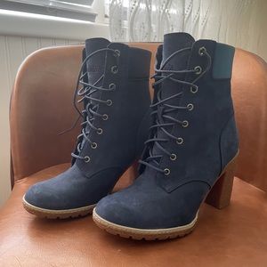 Brand New, Timberland Suede Heel Boots, Never Worn, Size 6, Navy